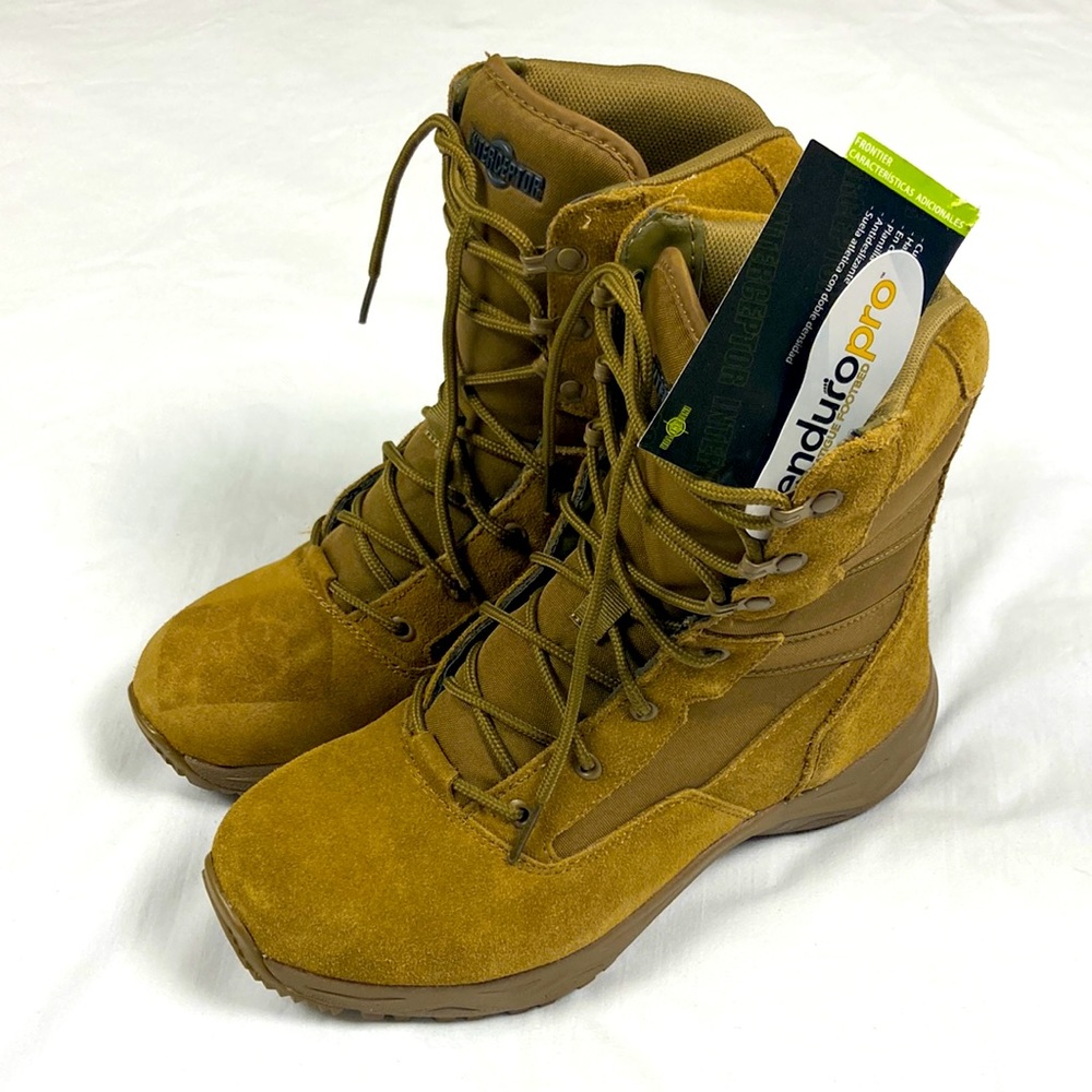 NWT Interceptor frontier women’s suede leather tan boot size 7 1/2